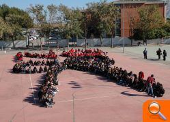 Los alumnos del Instituto Músic Martín i Soler de Mislata protestan contra los recortes en educación de la Generalitat