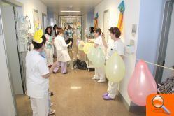 La Unidad Pedagógica de La Fe “dispara” una mascletá de globos para los niños hospitalizados - (foto 2)