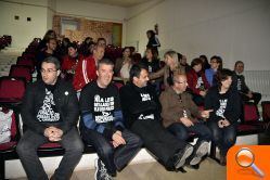 Unas 70 personas se encierran para protestar por la situación de la educación pública - (foto 2)