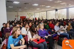 El IES 25 d’abril expone su trabajo sobre el Dia Internacional de la Dona - (foto 6)