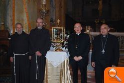 El arzobispo de Valencia entrega en Jerusalén la réplica del Santo Cáliz que quedará expuesta de forma permanente junto al Cenáculo