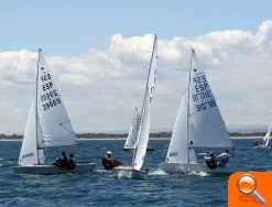 53 embarcaciones han participado en el 52 Gran Trofeo Valencia-Copa de España de Snipe, celebrado en el RCN Valencia  - (foto 2)