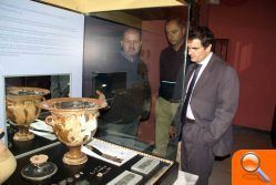Francisco Medina visita el Museu Arqueològic Municipal tras la reorganización de sus fondos y salas - (foto 3) Francisco Medina visita el Museu Arqueològic Municipal tras la reorganización de sus fondos y salas - (foto 3)