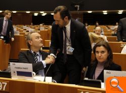 Fabra logra que Bruselas reconozca los intereses de los agricultores valencianos con la aprobación de 7 de las 10 enmiendas a la PAC - (foto 2) Fabra logra que Bruselas reconozca los intereses de los agricultores valencianos con la aprobación de 7 de las 10 enmiendas a la PAC - (foto 2)