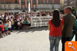 El alcalde recibe a los manifestantes del Pedro Alcázar y se compromete a seguir exigiendo que empiecen las obras cuanto antes - (foto 3)