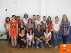 Jóvenes grafiteros expresan su arte en Llunàtics - (foto 2)