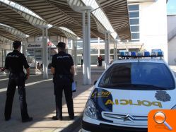 La Policía Nacional detiene a dos personas con mercancía que podrían haber sustraído en Valencia - (foto 2)