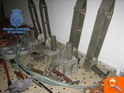 La Policía Nacional detiene a veintisiete personas  y se incauta de 900 kilos de cobre robado - (foto 7)