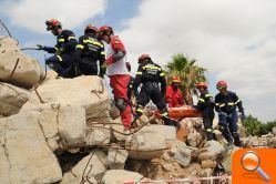 Alumnos y profesores de la Facultad de Enfermería de la UCV participa en un simulacro internacional de terremoto 