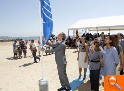 Fabra destaca que la valenciana es la segunda autonomía con mejores playas y la primera en porcentaje de galardonadas con 120 banderas azules - (foto 2)