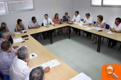 Castellano: “Estos convenios cumplen el compromiso y la palabra de la Generalitat con los municipios afectados por los incendios” - (foto 2) Castellano: “Estos convenios cumplen el compromiso y la palabra de la Generalitat con los municipios afectados por los incendios” - (foto 2)