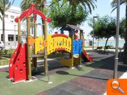 Nuevo parque infantil en la calle del Cristo del Mar