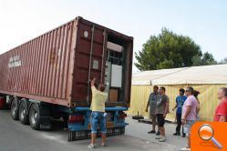Desde el Centro Alfa y Omega de Dénia sale un contenedor solidario con material escolar y médico para Guinea Ecuatorial - (foto 5)