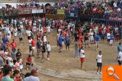 Inmejorable ambiente para la tercera jornada de bous al carrer de las fiestas patronales de Nules - (foto 3)