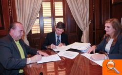 El Alcalde de Castellón renueva con 518.403 euros el convenio con el transporte adaptado que ya ha realizado 22.280 viajes durante este año - (foto 2)