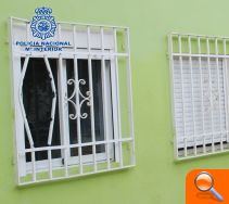 La Policía Nacional detiene a cuatro personas por el robo en tres establecimientos - (foto 2)