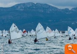 Los más pequeños triunfaron en el Trofeo Vela Infantil Ciudad de Oliva