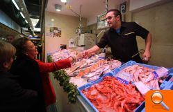 El mercado de Algirós estrena sus nuevas cámaras frigoríficas individuales, que han supuesto una inversión de casi un millón de euros - (foto 2)