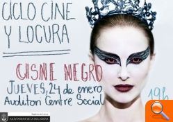 Proyección de la película "Cisne Negro"