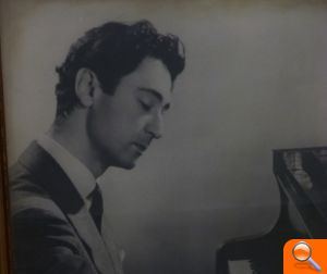 La Vila recuerda al pianista Gonzalo Soriano en el centenario de su nacimiento - (foto 2) La Vila recuerda al pianista Gonzalo Soriano en el centenario de su nacimiento - (foto 2)