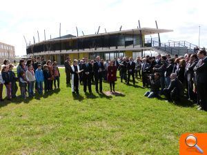 Fabra asegura que la Comunitat va por el buen camino porque de los 2.232 puestos de trabajo creados, el 15 por ciento son de empleo joven - (foto 2)