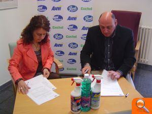 250 litros de productos de Pons Químicas para la Residencia de Benissa - (foto 3) 250 litros de productos de Pons Químicas para la Residencia de Benissa - (foto 3)