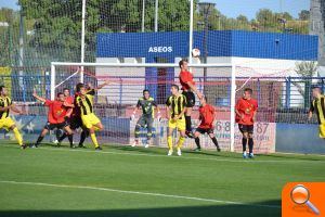 La Nucía empata en el último minuto ante el Paterna 2-2