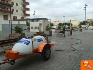 L’Ajuntament d’Alfafar realiza tareas de limpieza de pintadas en los parques infantiles del municipio - (foto 3) L’Ajuntament d’Alfafar realiza tareas de limpieza de pintadas en los parques infantiles del municipio - (foto 3)