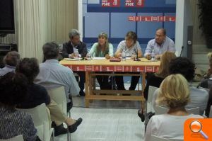 El PSPV de Castelló aborda la reforma de las pensiones en una mesa redonda - (foto 2)
