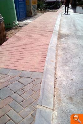 El Ayuntamiento continúa con el adoquinado de la urbanización Cabo Cervera - (foto 3)