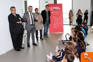 Vila-real inaugura su Semana de la Ciencia con más de 600 visitas de escolares  previstas, demostraciones y conferencias