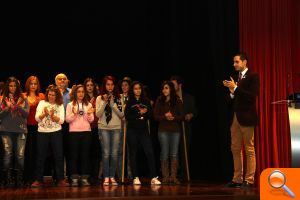 Mislata clausura las jornadas contra la violencia de género con una representación de la Escuela Municipal de Teatro - (foto 2)