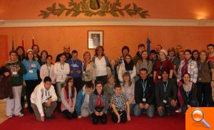 La alcaldesa recibe al colegio Raquel Payà y sus socios en el proyecto europeo Healthy Habits - (foto 3) La alcaldesa recibe al colegio Raquel Payà y sus socios en el proyecto europeo Healthy Habits - (foto 3)