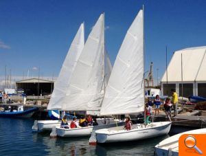 El IX Congreso de la Escuela de Vela de la Comunitat acoge a expertos de náutica, vela y turismo - (foto 3)