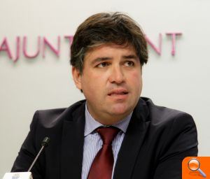 Barber: “La ciudad mejorará con estos presupuestos reales, austeros y que no olvidan a los más necesitados” - (foto 2) Barber: “La ciudad mejorará con estos presupuestos reales, austeros y que no olvidan a los más necesitados” - (foto 2)