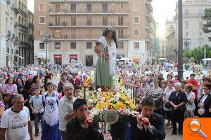 Gitanos de Torrent y marginados de Valencia le cuentan al Papa como viven la crisis - (foto 2) Gitanos de Torrent y marginados de Valencia le cuentan al Papa como viven la crisis - (foto 2)
