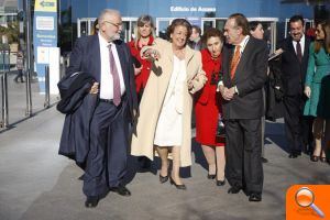 La alcaldesa asiste a la comida de la ONCE con motivo del día de Santa Lucía - (foto 7)