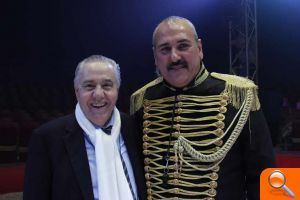 El domador Martin Lacey se alza con la Naranja de Oro del VIII Festival del Circo - (foto 3) El domador Martin Lacey se alza con la Naranja de Oro del VIII Festival del Circo - (foto 3)