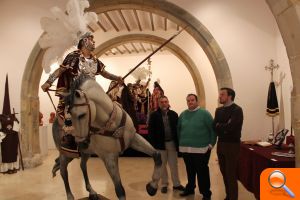 La Sagrada Lanzada muestra su patrimonio en la Lonja Medieval con motivo de su X aniversario - (foto 2)