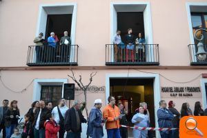 La cabalgata del Ninot emociona a toda Aldaia - (foto 2)