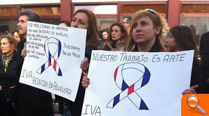 Los socialistas de la Ribera Alta presentaran mociones en todos los ayuntamientos solicitando al gobierno de Rajoy la bajada del IVA de 21 al 10% a las peluquerías y centros de belleza - (foto 2) Los socialistas de la Ribera Alta presentaran mociones en todos los ayuntamientos solicitando al gobierno de Rajoy la bajada del IVA de 21 al 10% a las peluquerías y centros de belleza - (foto 2)