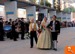 Manises ofrenda a la Virgen de los Desamparados - (foto 3)