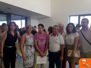 Luis Rodas y Adrián Garrido, del IES Jaume I, reciben el Premio Extraordinario al Rendimiento Académico en FP - (foto 2)