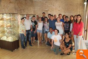Los alumnos del intercambio cultural de Estados Unidos visita los sitios característicos de Aldaia - (foto 2) Los alumnos del intercambio cultural de Estados Unidos visita los sitios característicos de Aldaia - (foto 2)