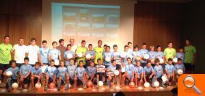 Quique Sánchez Flores clausura el I “Campus de Fútbol Teulada-Moraira”