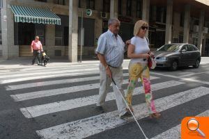 La ciudad cuenta con 17 cruces de calle adaptados para garantizar la seguridad de las personas ciegas