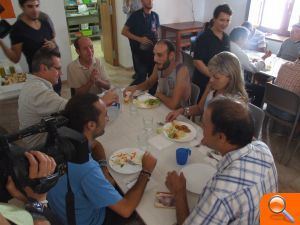 Sánchez Zaplana visita la estancia vacacional del IVAS en Ontinyent - (foto 3)