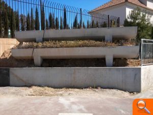 El Ayuntamiento invertirá 54.000 euros en acondicionar aceras y barreras acústicas en Bovalar - (foto 2) El Ayuntamiento invertirá 54.000 euros en acondicionar aceras y barreras acústicas en Bovalar - (foto 2)