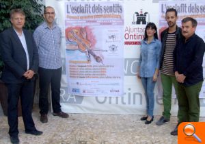 Músics, cuiners i alumnes de pintura d’Ontinyent s’uneixen a l’activitat artística “L’Esclafit dels Sentits”