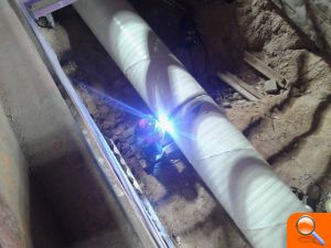 EMIMET repara una tubería para garantizar el agua a Valencia y el área metropolitana - (foto 2) EMIMET repara una tubería para garantizar el agua a Valencia y el área metropolitana - (foto 2)